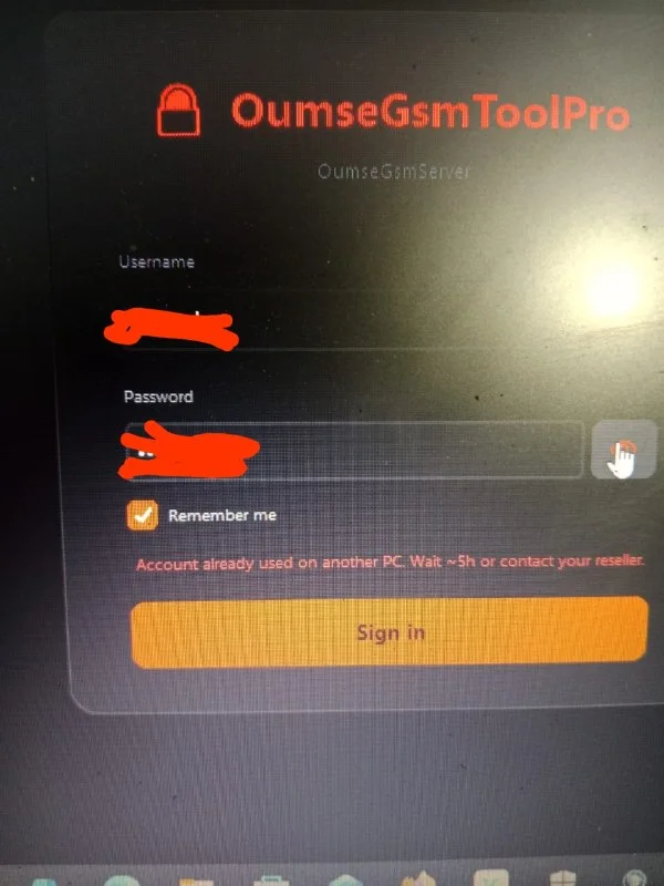 OumseGsmToolPro login screen